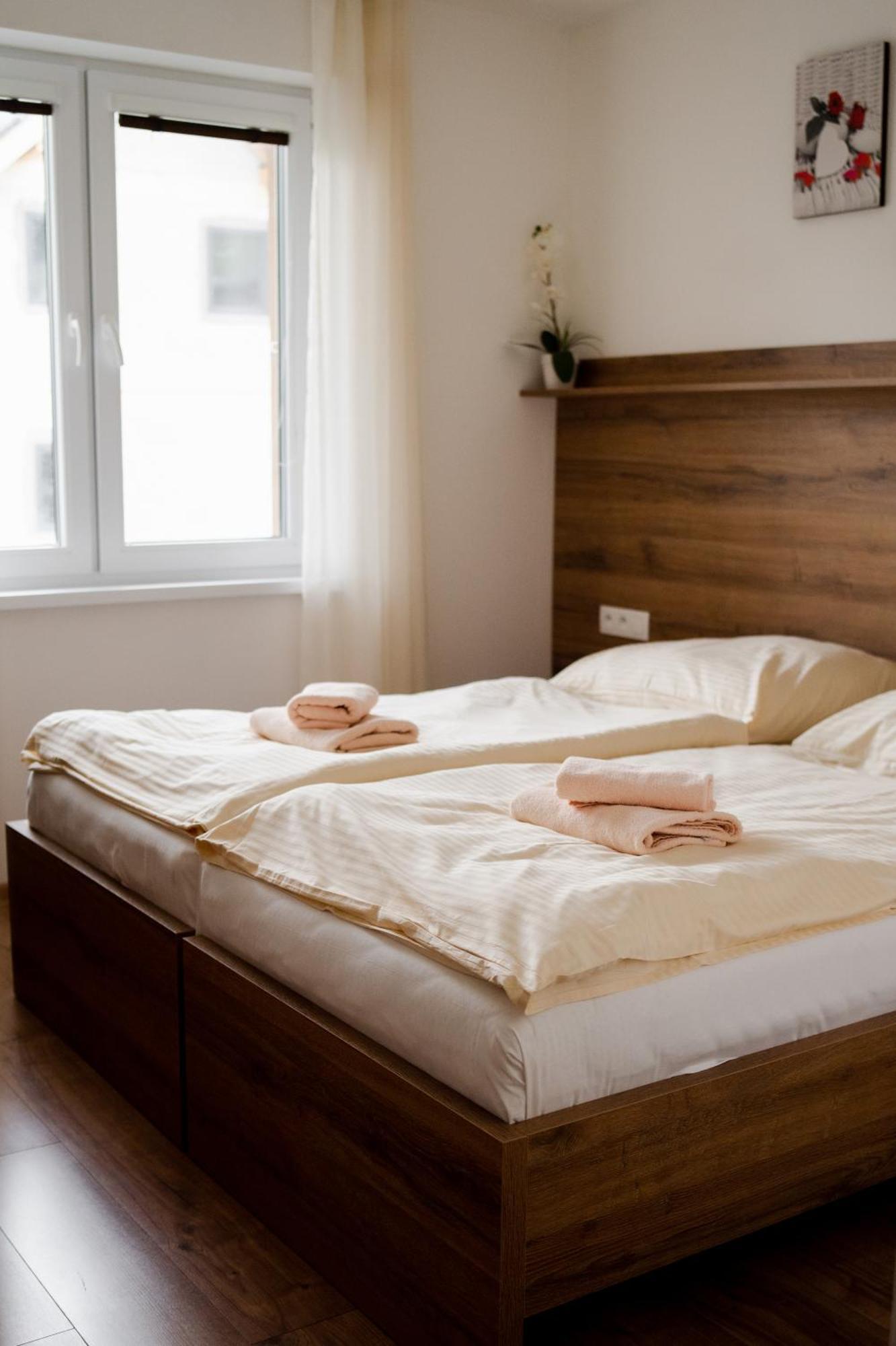 U Divokej Vcely Villa Izipovce Ngoại thất bức ảnh